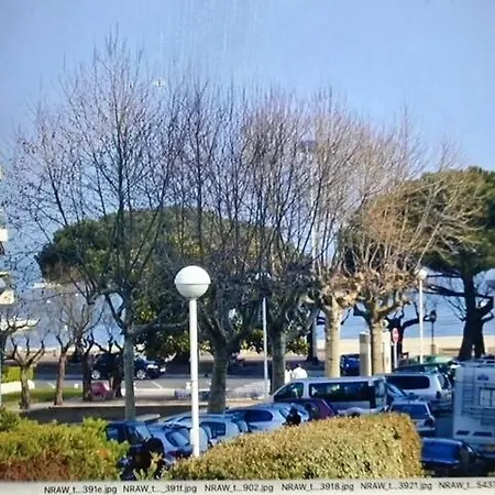 A 50m De La A Διαμέρισμα *